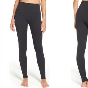 Zella live in high waist leggings black small